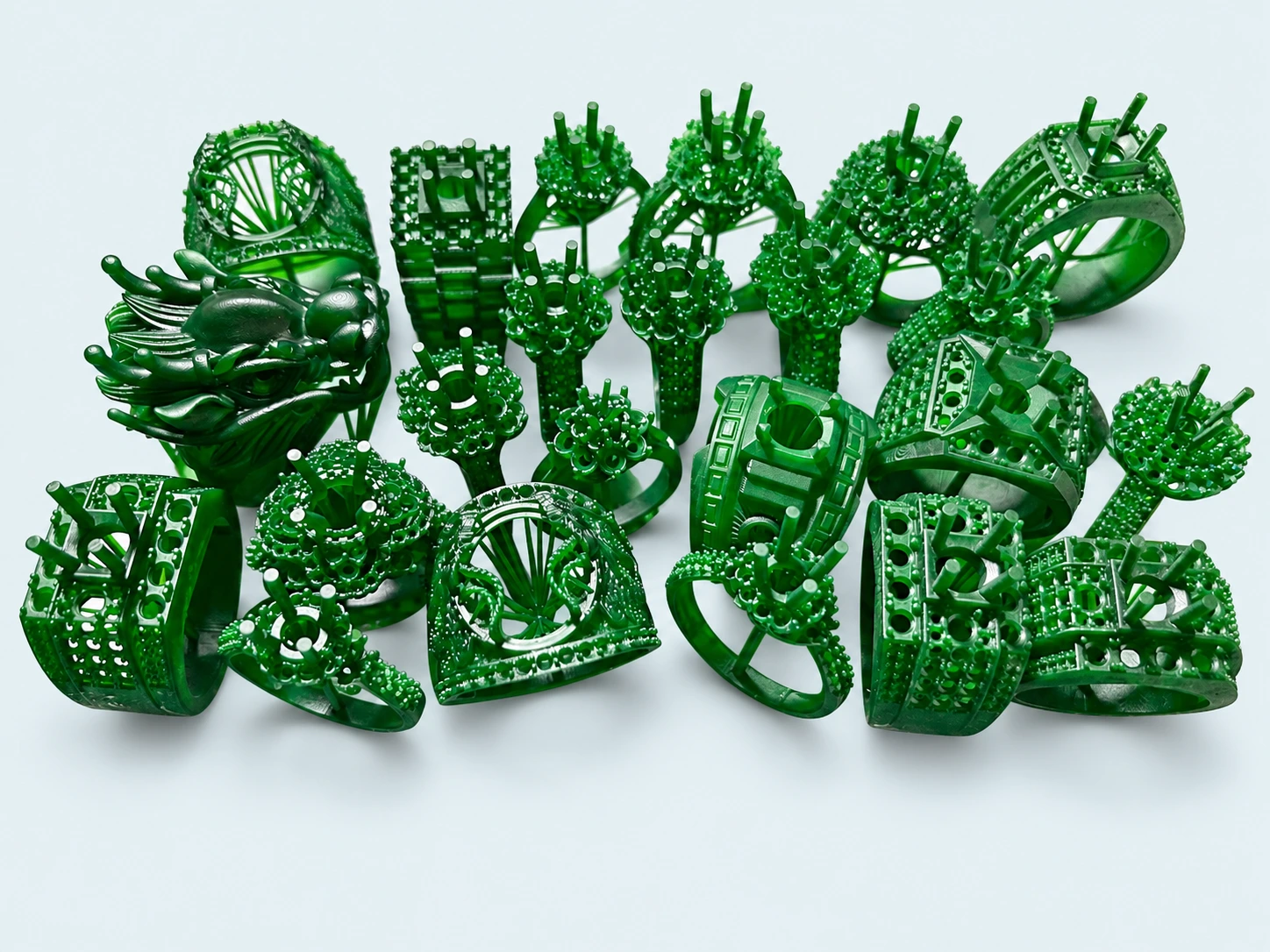 Green resin · Ring patterns